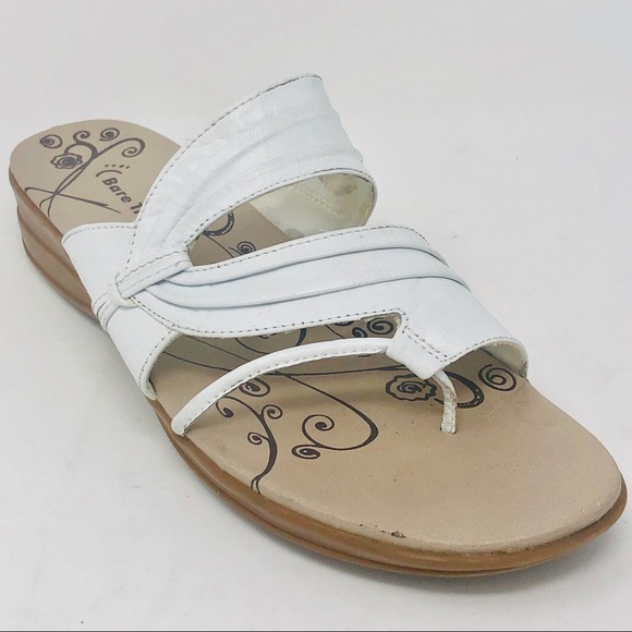 baretraps white sandals